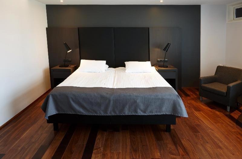 Hotel Reykjavik Grand Номер фото